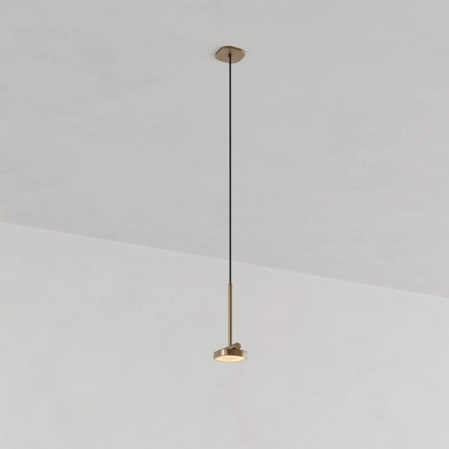 Verse Drop Blackened Brass